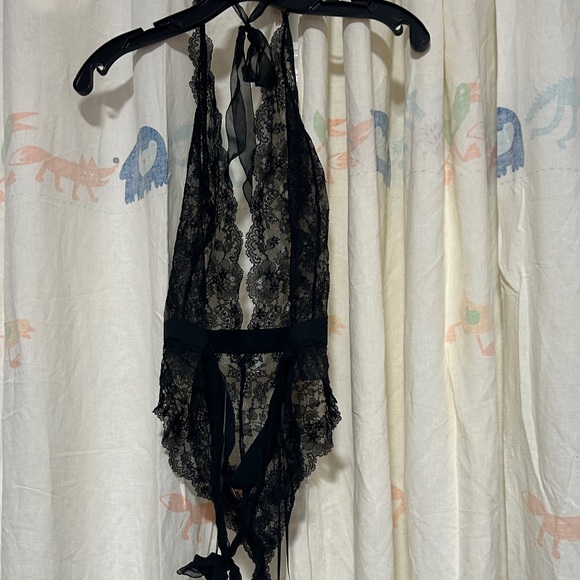 Victoria's Secret Black Lace Lace Bodysuit L - Picture 6 of 10